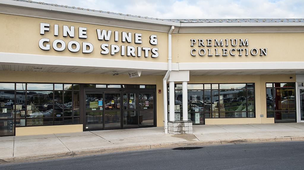 Fine Wine + Good Spirits – West Shore Plaza