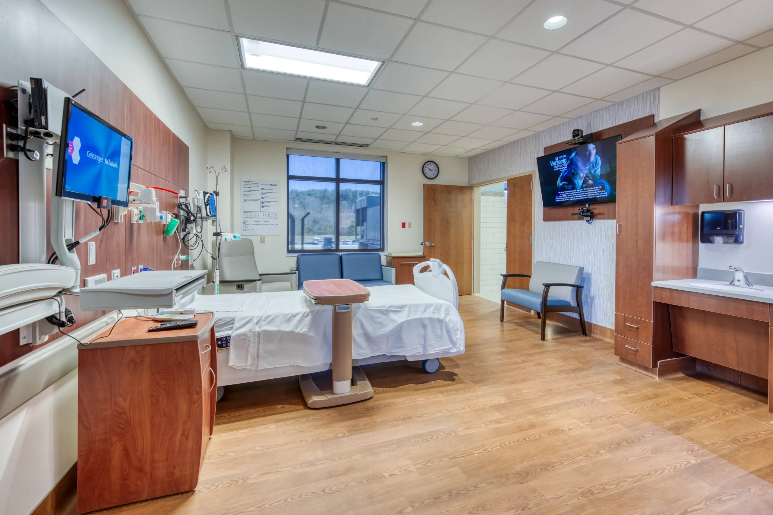 40 additional medical-surgical beds were added with this renovation at Geisinger St. Luke's Hospital.